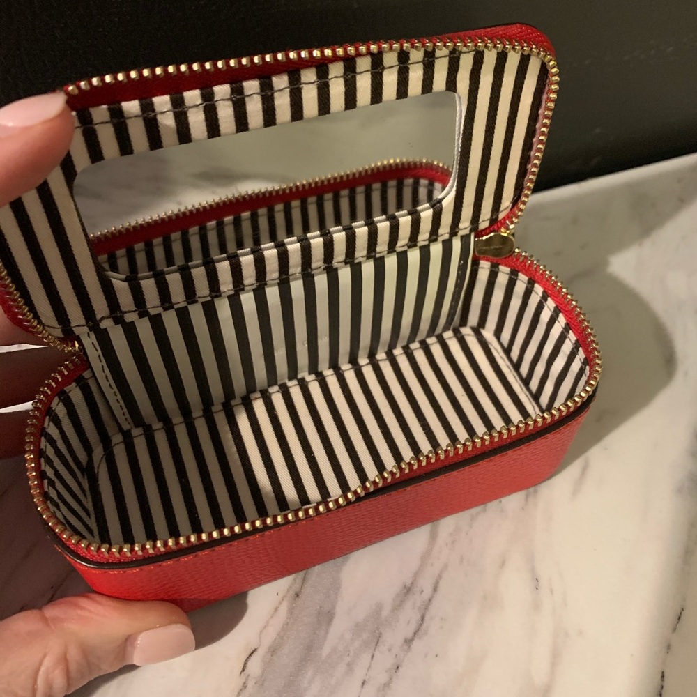Henri Bendel Stripe/Red Lipstick Case 💄 - Picture 6 of 7